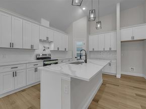 5208  Cox Street , Fort Worth Texas 76105