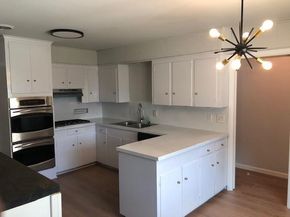 832  Highland Oaks Drive , Dallas Texas 75232