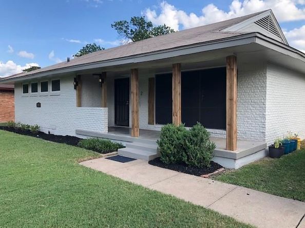 832  Highland Oaks Drive , Dallas Texas 75232