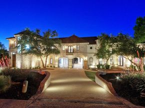 10500  Avery Club Drive  26, Austin Texas 78717