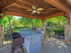 10500  Avery Club Drive  26, Austin Texas 78717