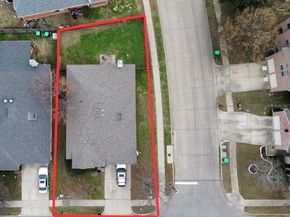 800  Warbler  , Aubrey Texas 76227
