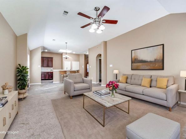 800  Warbler  , Aubrey Texas 76227