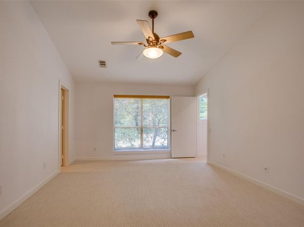 3840  San Jacinto Street , Dallas Texas 75204