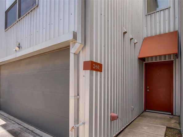 3840  San Jacinto Street , Dallas Texas 75204