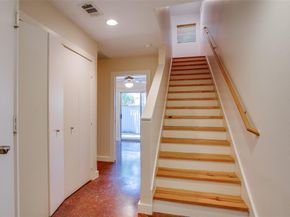 3840  San Jacinto Street , Dallas Texas 75204