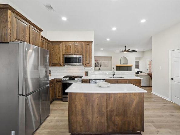 7410  Handen Drive , Rowlett Texas 75089