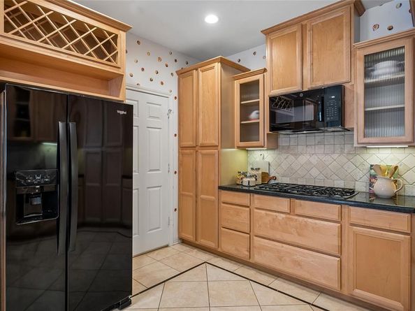 5829  Preston Valley Drive , Dallas Texas 75240