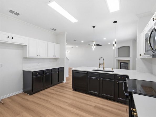 10701  Augusta Lane , Rowlett Texas 75089