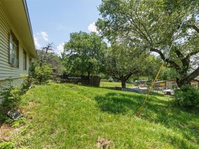 320  Beverly Road , Azle Texas 76020