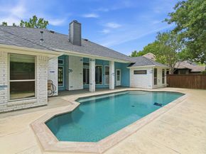 8  Waterwood Court , Mansfield Texas 76063