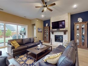 2625  Somerset Lane , Celina Texas 75009