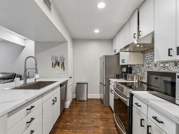 4134  Travis Street  3, Dallas Texas 75204