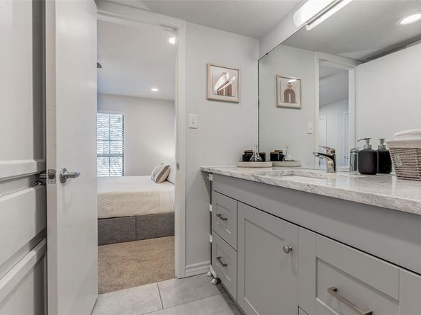 4338  Hartford Street  10, Dallas Texas 75219