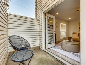 4338  Hartford Street  10, Dallas Texas 75219