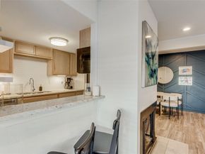 4338  Hartford Street  10, Dallas Texas 75219