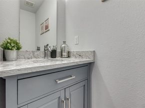 4338  Hartford Street  10, Dallas Texas 75219