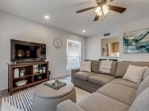 4338  Hartford Street  10, Dallas Texas 75219