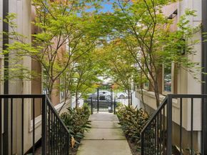 5710  Mccommas Boulevard  101, Dallas Texas 75206