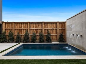 1852  Mecca Street , Dallas Texas 75206
