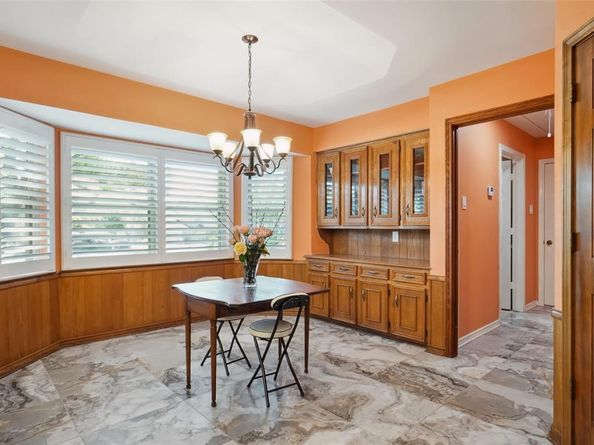 2833 S Country Club Road , Garland Texas 75043
