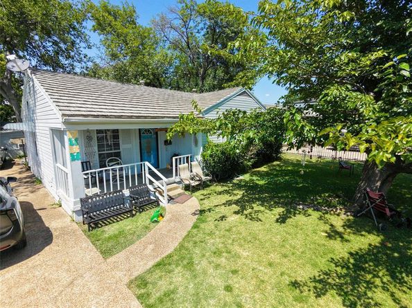 3747  Cortez Drive , Dallas Texas 75220