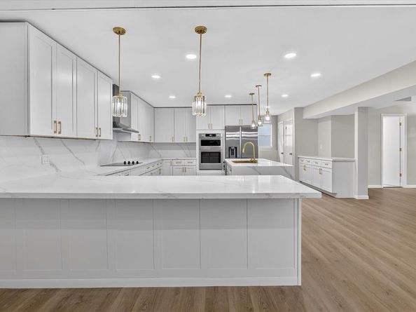 7314  Walling Lane , Dallas Texas 75231
