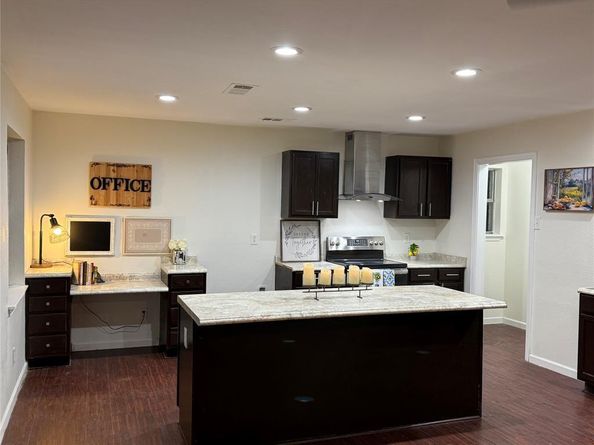 2721  Westview Drive , Mesquite Texas 75150