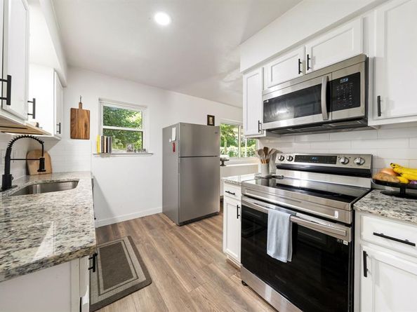 2901  Janet Court , Plano Texas 75074
