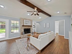 1615  Cresthaven Drive , Pantego Texas 76013