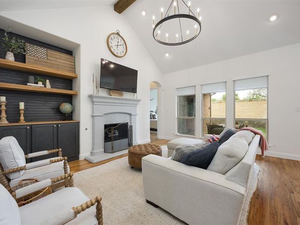 1200  Grant Avenue , Lantana Texas 76226