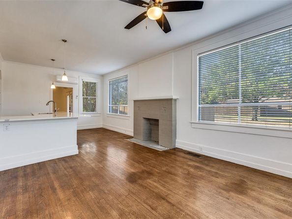 5204  Junius Street , Dallas Texas 75214