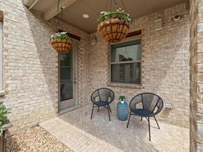 2415  Knight Street  A, Dallas Texas 75219