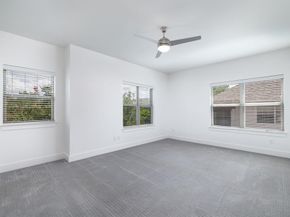 2415  Knight Street  A, Dallas Texas 75219