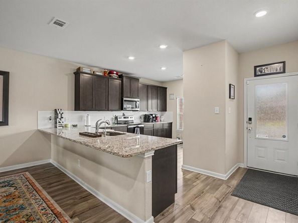 304  Lowery Oaks Trail , Fort Worth Texas 76120