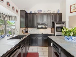 2614  Rockport Circle , Garland Texas 75044