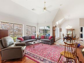 2614  Rockport Circle , Garland Texas 75044