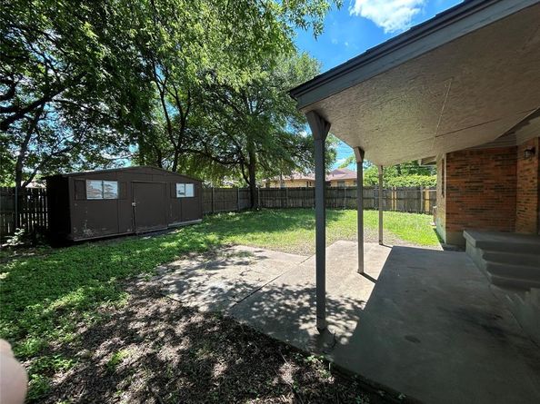 4712  Mark Trail Way , Dallas Texas 75232