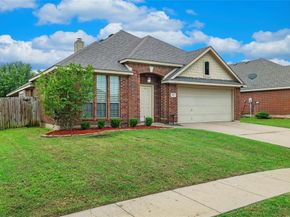 813  Cutting Horse Drive , Mansfield Texas 76063