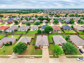 813  Cutting Horse Drive , Mansfield Texas 76063