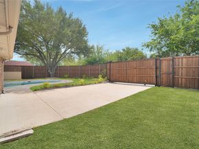1304  Carriage Creek Drive , DeSoto Texas 75115