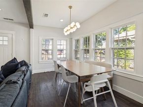 1023  Mount Auburn Avenue , Dallas Texas 75223