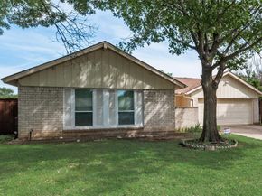 3704  Misty Court , Fort Worth Texas 76133
