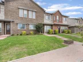 5871  Rivendell Drive , Frisco Texas 75035
