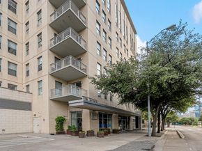 2323 N Houston Street  204, Dallas Texas 75219