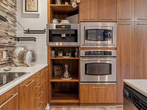 2323 N Houston Street  204, Dallas Texas 75219