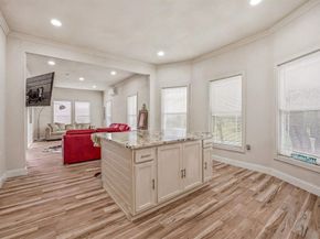 314 N Harding Street , Fort Worth Texas 76102
