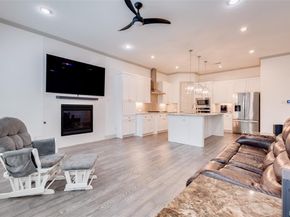 7124  Soto Street , Dallas Texas 75223
