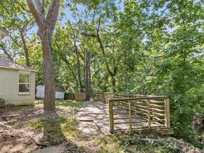 2021  Elmwood Boulevard , Dallas Texas 75224