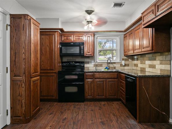 4617  Driskell Boulevard , Fort Worth Texas 76107